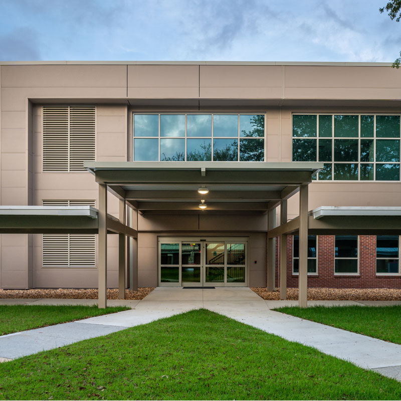GO to NWF State College Opens New School of Nursing Facility